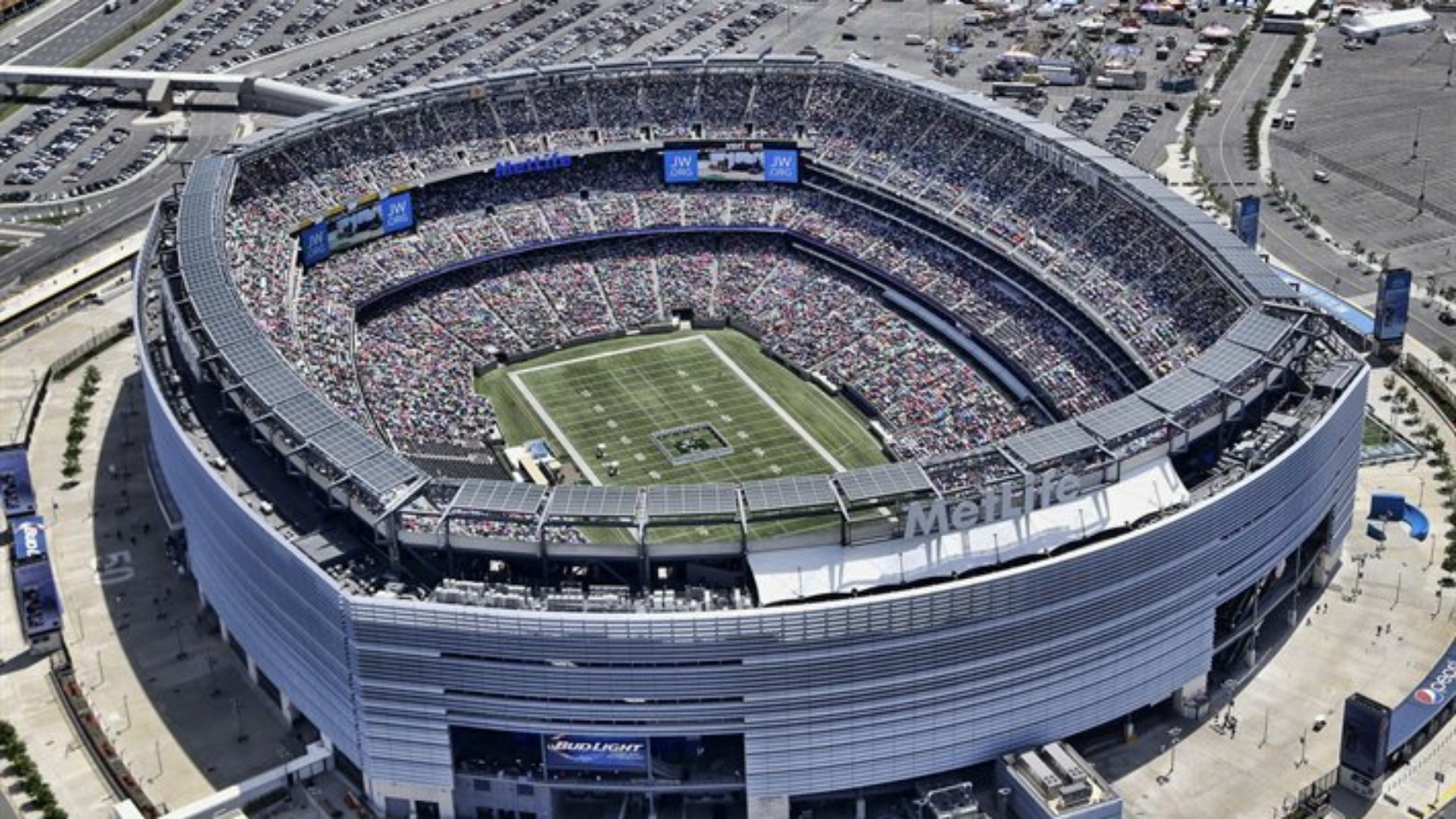 thumb2-metlife-stadium-aerial-view-nfl-new-york-giants-stadium-new-york-jets-stadium-1