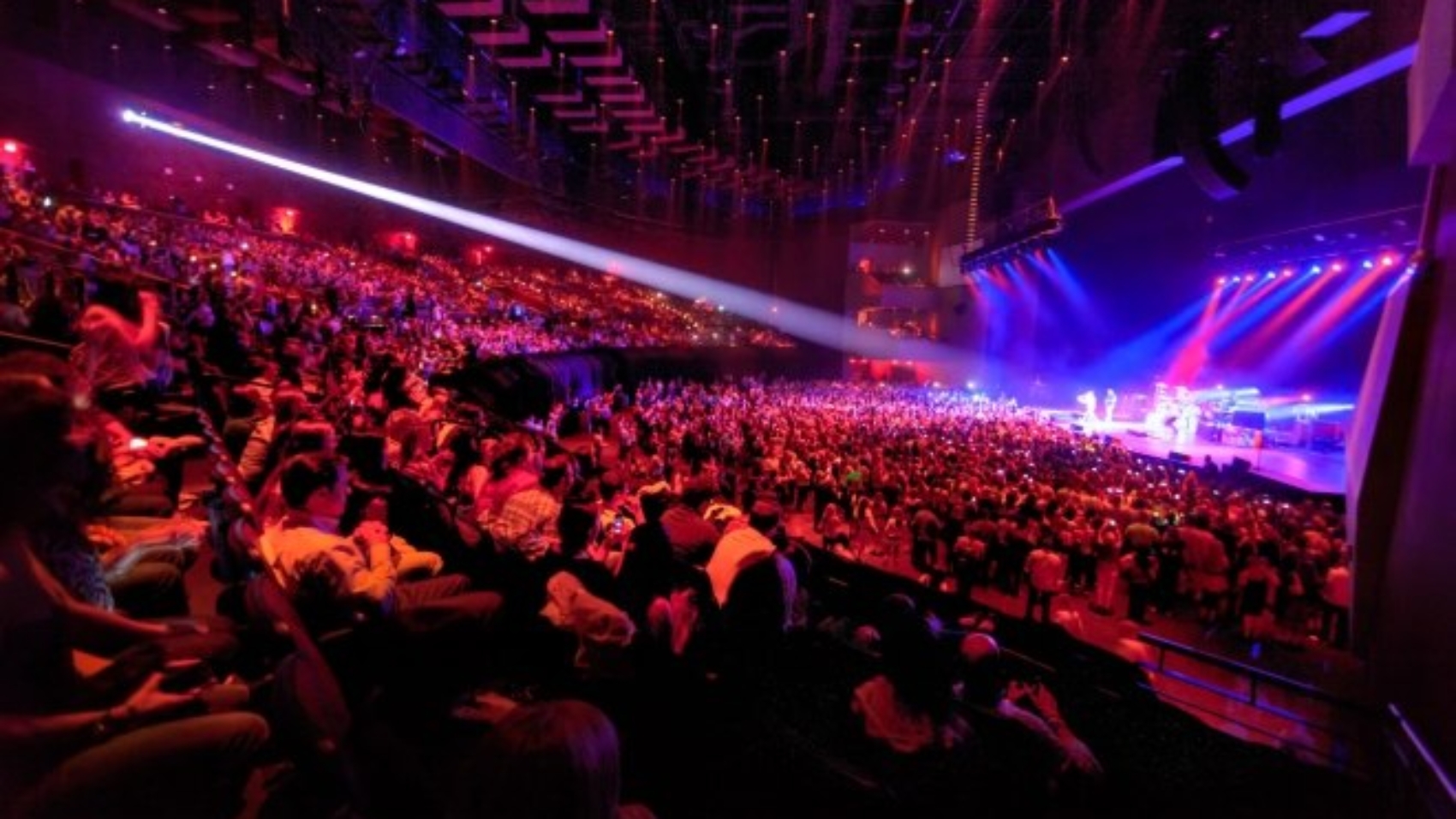 Ovation_Hall_Concert