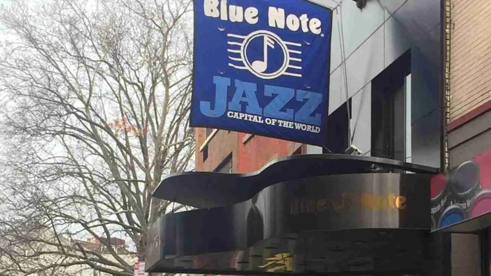 1024px-Blue_Note_Jazz_Club_New_York_City-e1730468148964