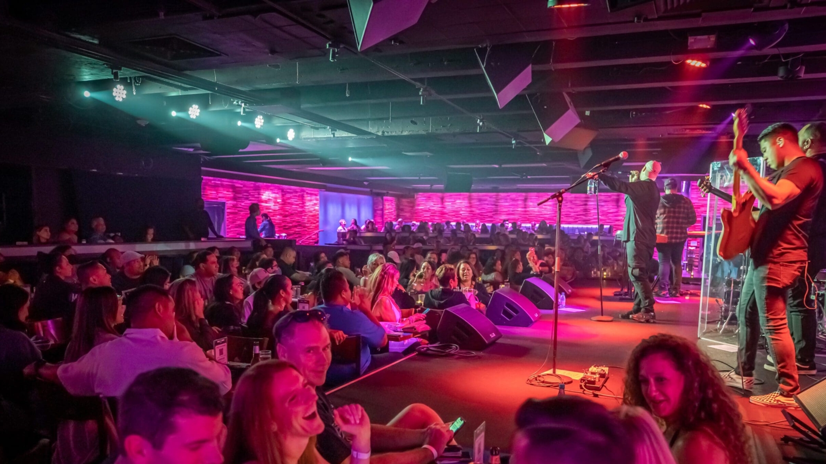 12_23_21_blue_note_atmosphere_sammy_johnson_hawai-46_crop-1-scaled-1