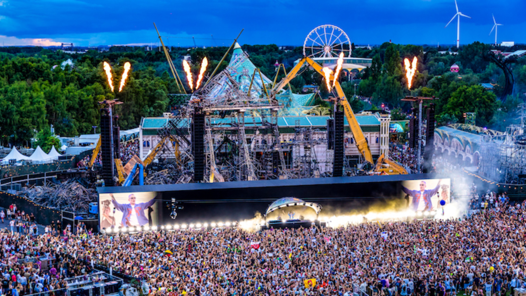 250720-210345-TOMORROWLAND25-DN-HR