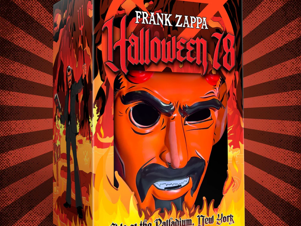 Halloween_78_BoxHerowithBG_digitalcover_1c3f193b-ddf7-40fe-bb77-4be2c33a28f2