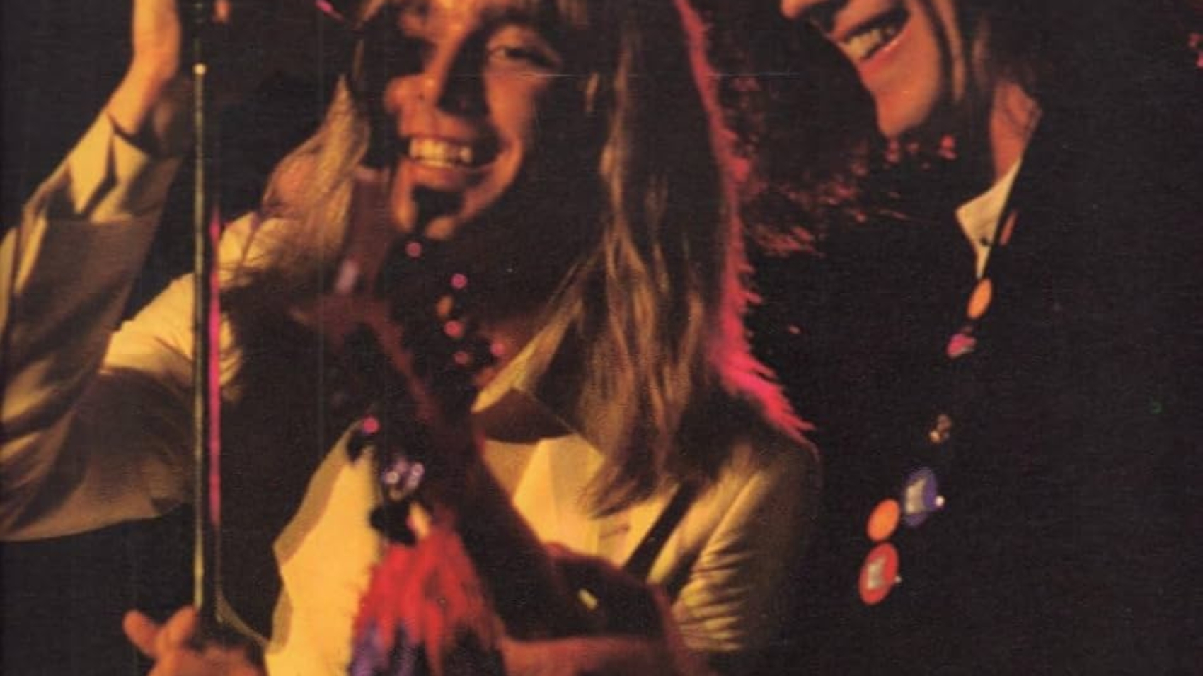 61aCqB8-GaL._UF10001000_QL80_