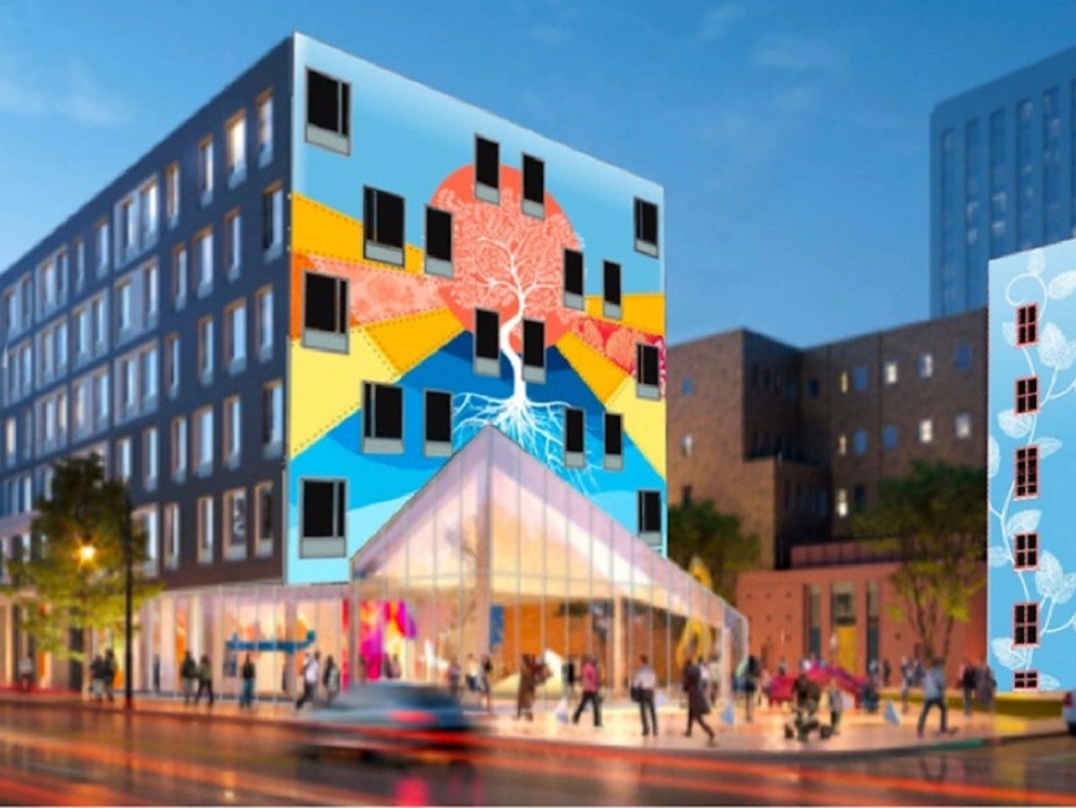 Corner-of-Washington-and-Central-with-Murals