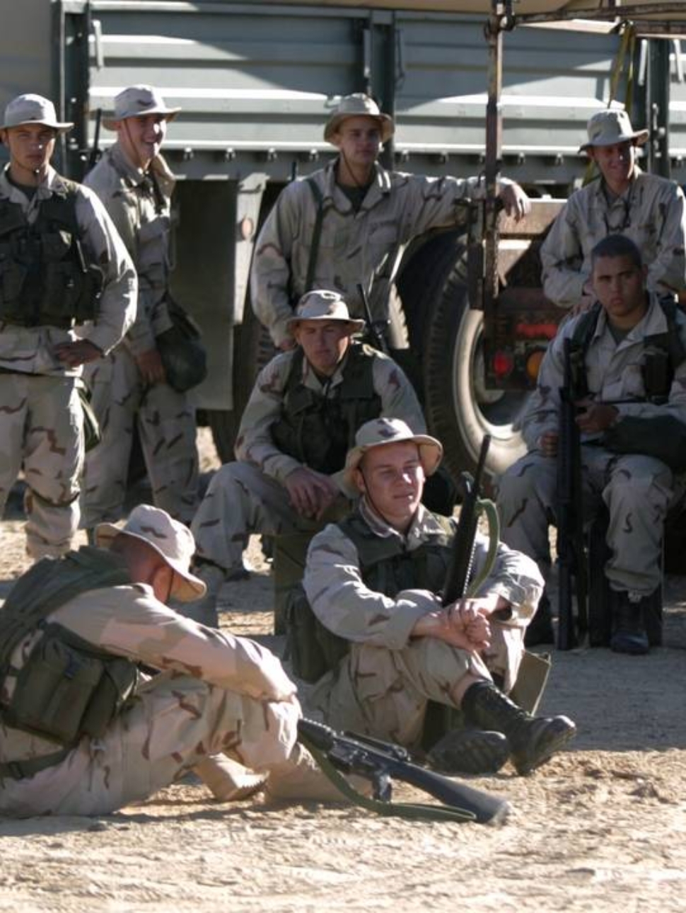 MV5BODZmZjFhNjktOTgxNy00MDdhLWE4OGYtYjdmZTBhNmQ5MDAzXkEyXkFqcGc@._V1_