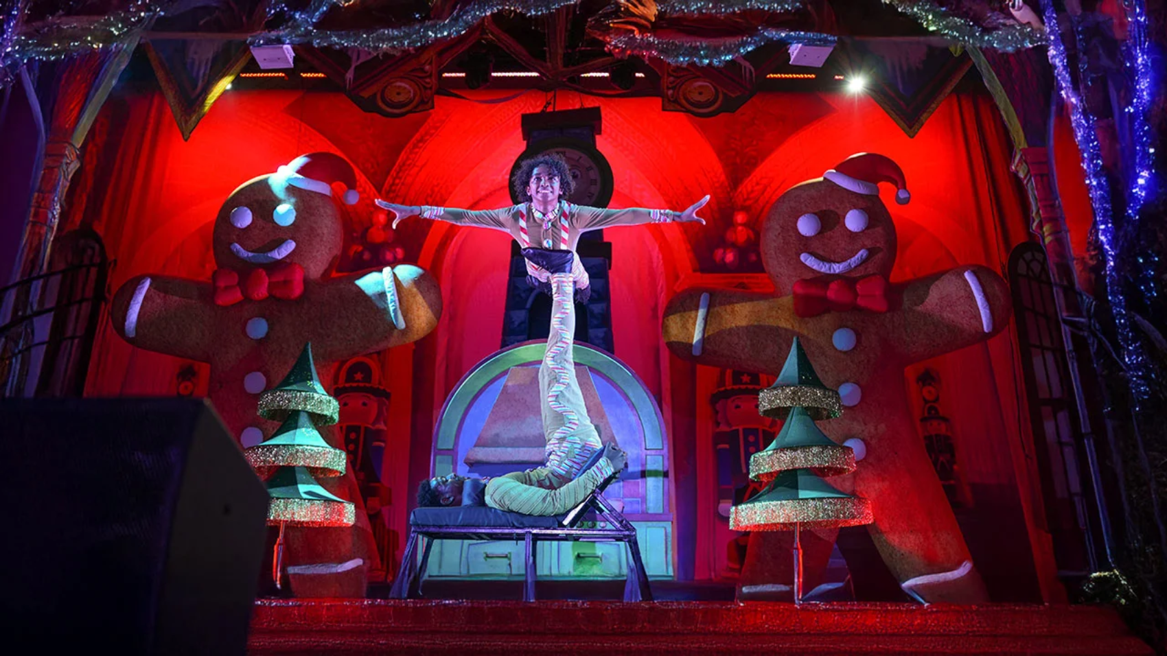 25_12_12_cirque5_1440x720-6356e9f78f