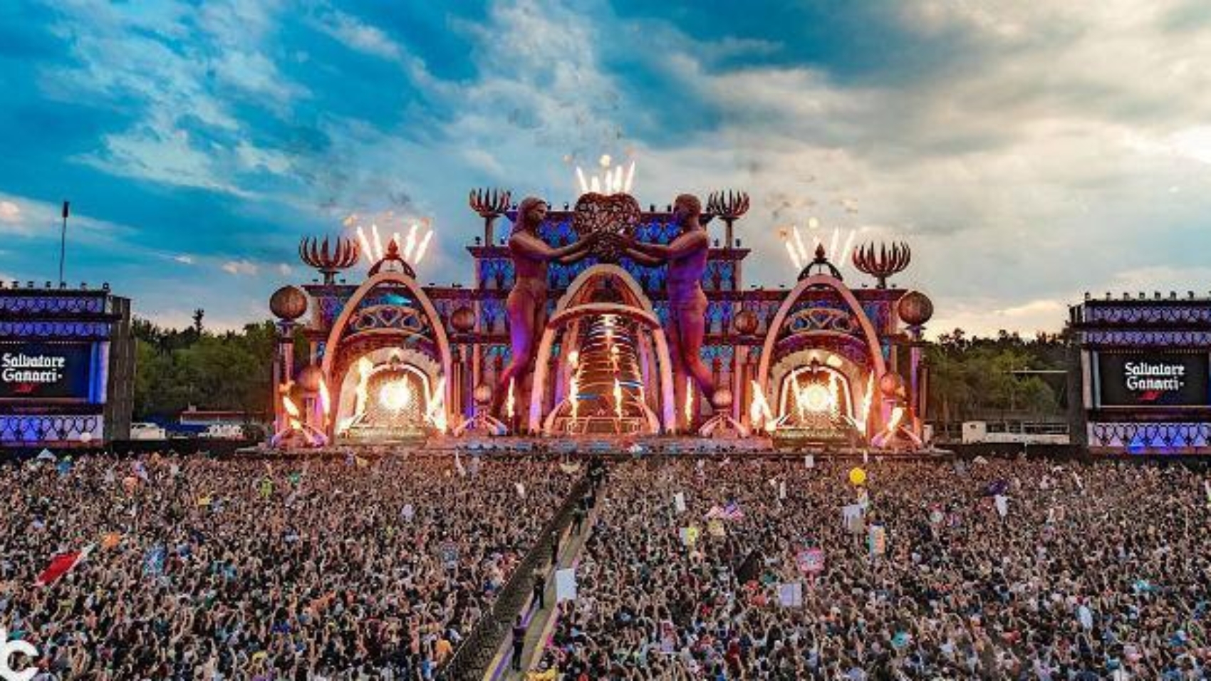 Electric_Daisy_Carnival_Mexico_se_amplifico_con_PK_Sound