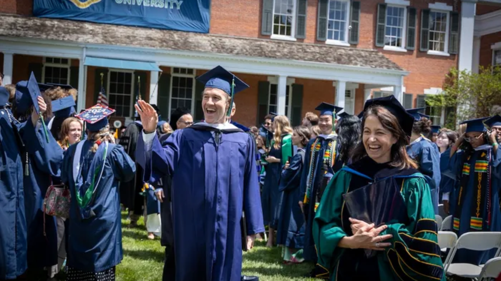 88630942007-ld-051124-drew-cla-commencement-2964