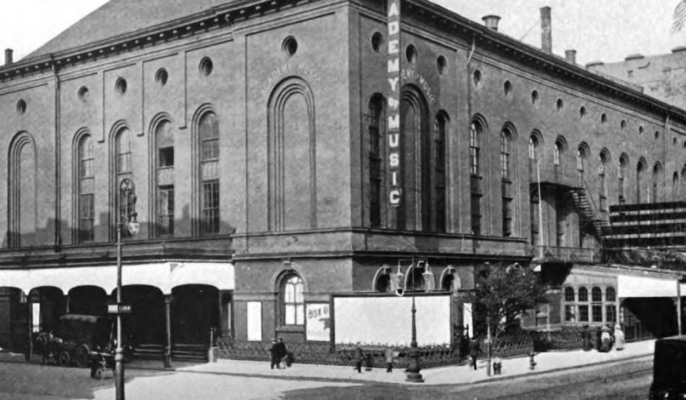 AcademyofMusic.1854-1909.chaptersofopera.henryedwardkrehbiel