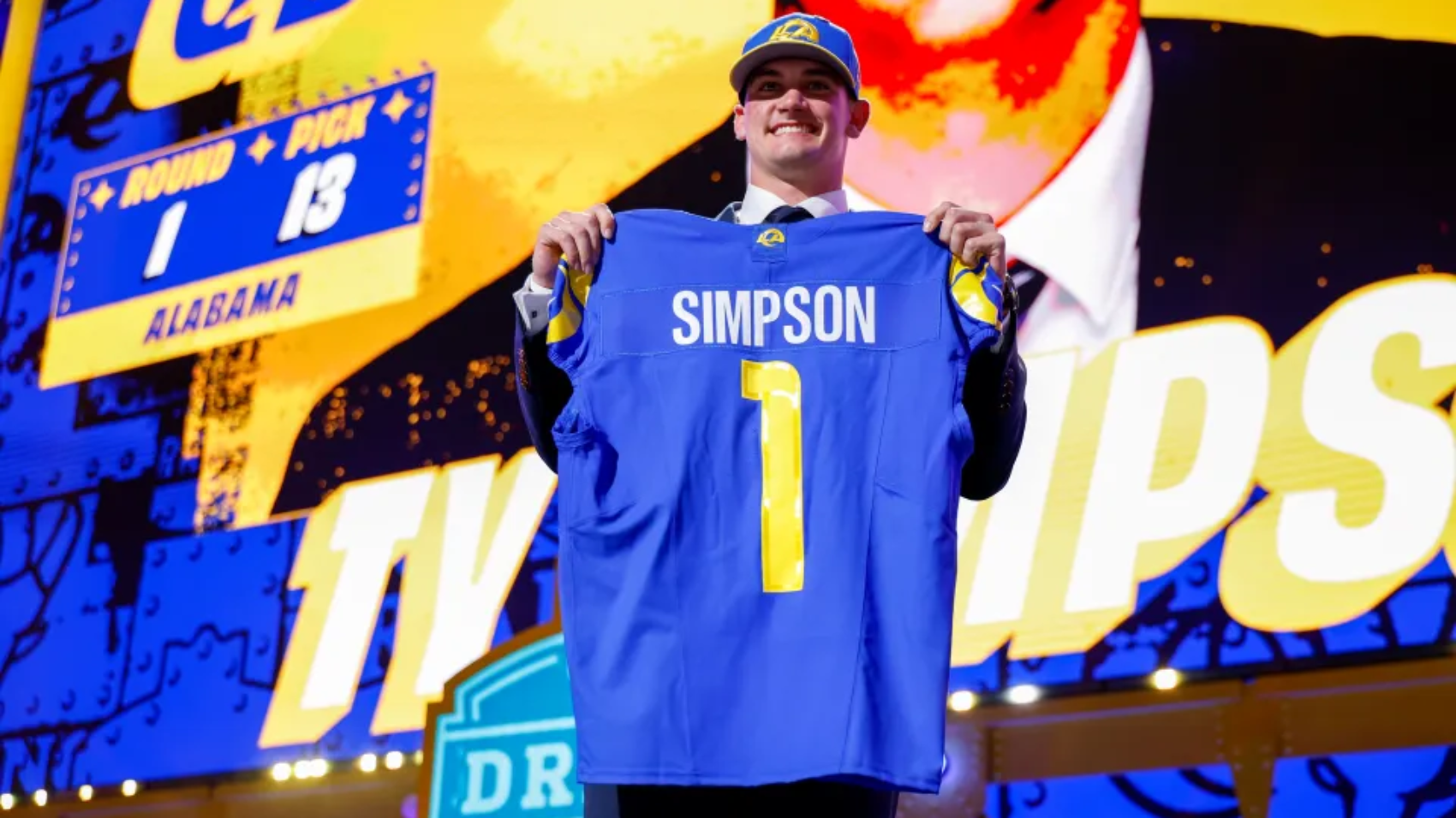 ty-simpson-alabama-poses-photo-1075797016