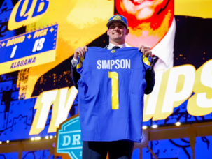 ty-simpson-alabama-poses-photo-1075797016