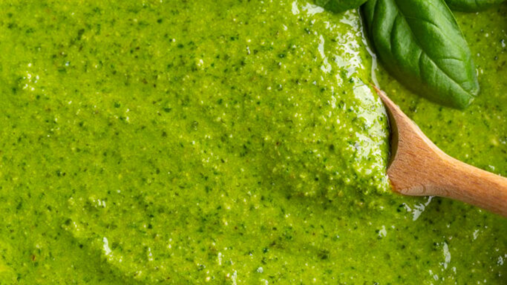 Walnut-Pesto-7-683x1024