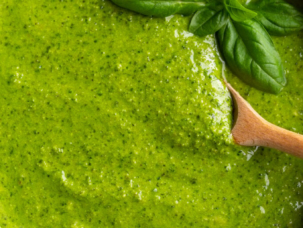 Walnut-Pesto-7-683x1024